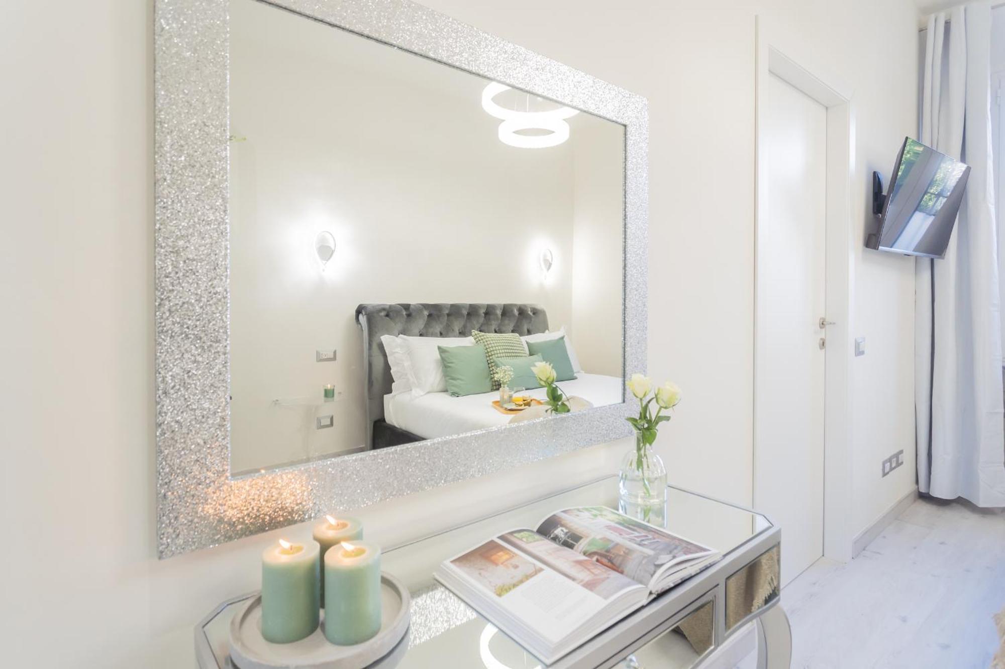 Cernobbio Dream Suites By Rent All Como Экстерьер фото