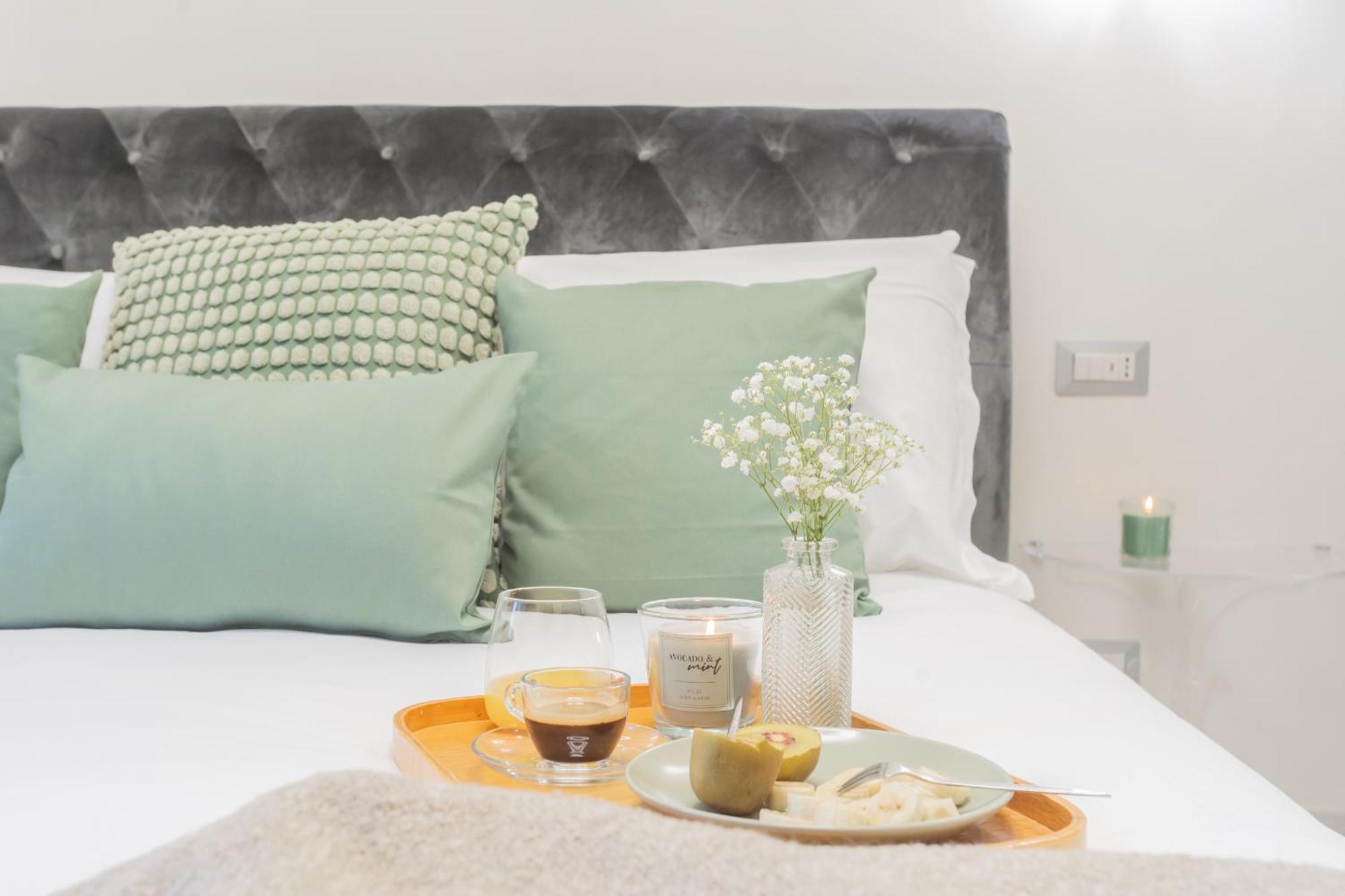 Cernobbio Dream Suites By Rent All Como Экстерьер фото